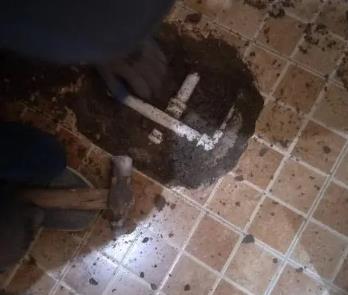 南芬卫生间漏水维修公司为您分享下卫生间渗水如何处理及注意事项