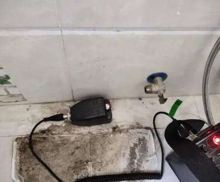 南芬屋顶漏水维修公司分享下卫生间漏水的危害及解决方法